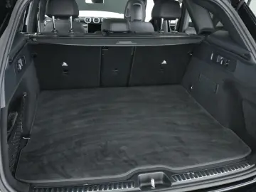 MERCEDES-BENZ GLC 300 d 4M AMG Premium Digi-Light Pa&hellip;