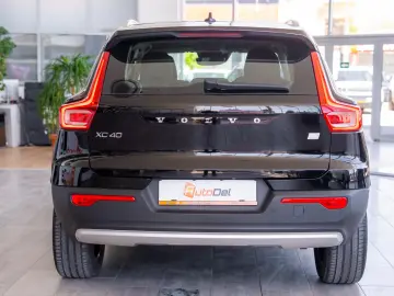 Volvo XC 40 T4 Recharge Geartronic  Inscription Expression