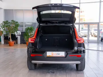 Volvo XC 40 T4 Recharge Geartronic  Inscription Expression