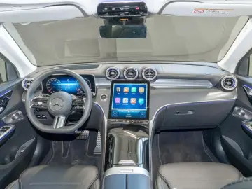 MERCEDES-BENZ GLC 300 d 4M  AMG Night Digital Pano AHK PREM