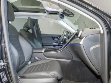 MERCEDES-BENZ GLC 300 d 4M  AMG Night Digital Pano AHK PREM