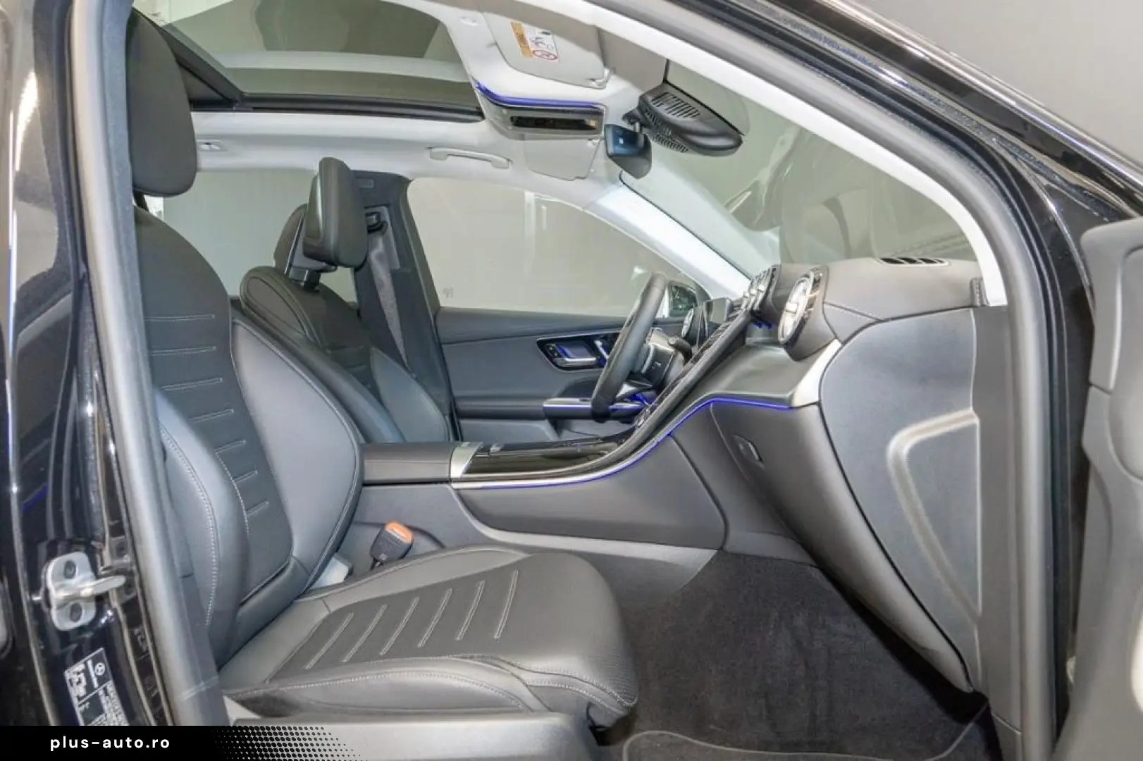 MERCEDES-BENZ GLC 300 d 4M  AMG Night Digital Pano AHK PREM