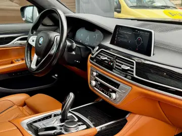 Bmw Seria-7 Gen-G11-G12-2015