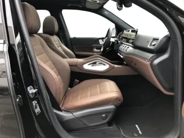 MERCEDES-BENZ GLS 350 d 4MATIC AMG MBUX Burm MBeam Night AHK