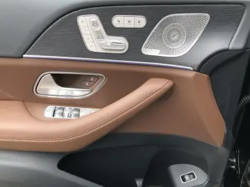 MERCEDES-BENZ GLS 350 d 4MATIC AMG MBUX Burm MBeam Night AHK