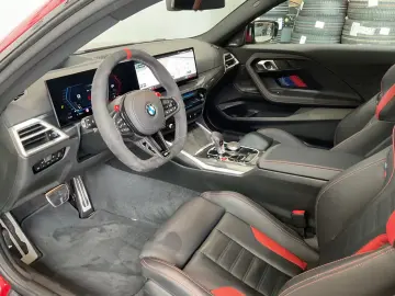 BMW M2 Coupé   M carbon roof