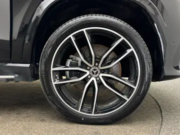MERCEDES-BENZ GLS 450 d 4M AMG Distronic Multibeam 7Sitz