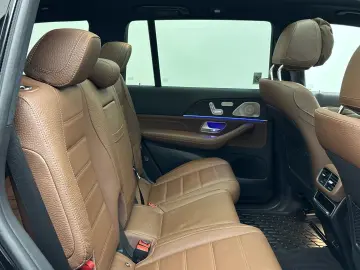 MERCEDES-BENZ GLS 450 d 4M AMG Distronic Multibeam 7Sitz