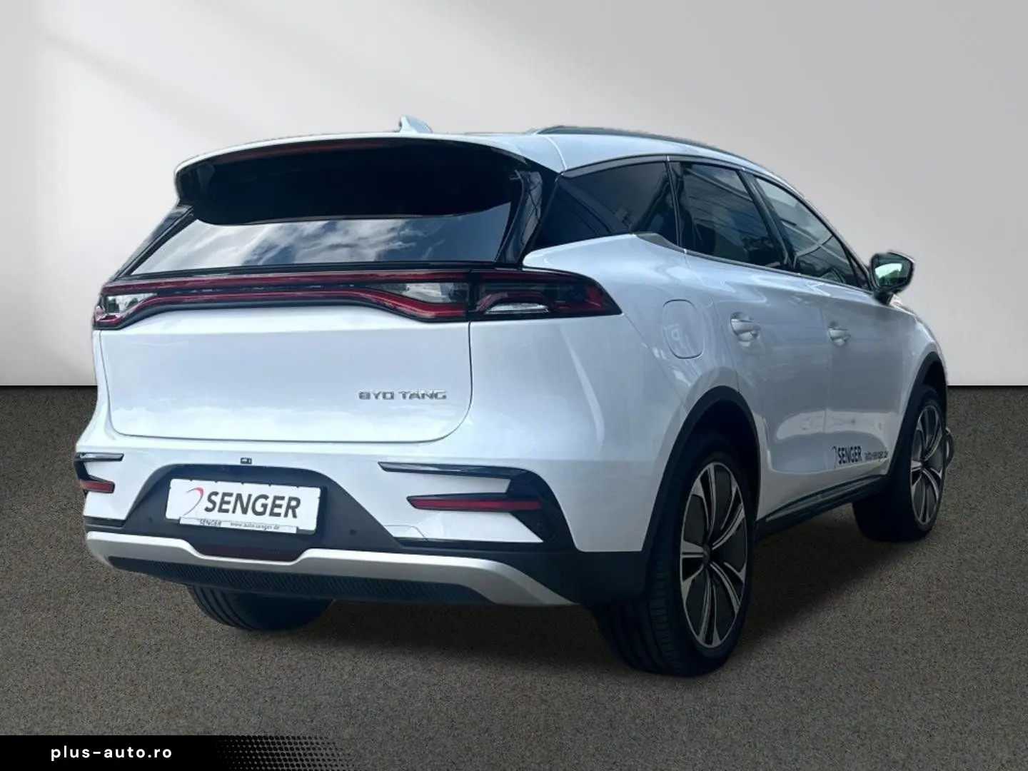 BYD TANG EV AWD 7-Seat Panorama Ambient FACELIFT