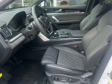 BYD TANG EV AWD 7-Seat Panorama Ambient FACELIFT