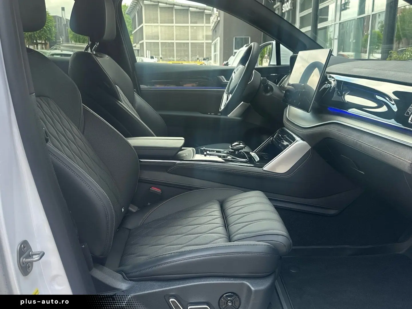 BYD TANG EV AWD 7-Seat Panorama Ambient FACELIFT