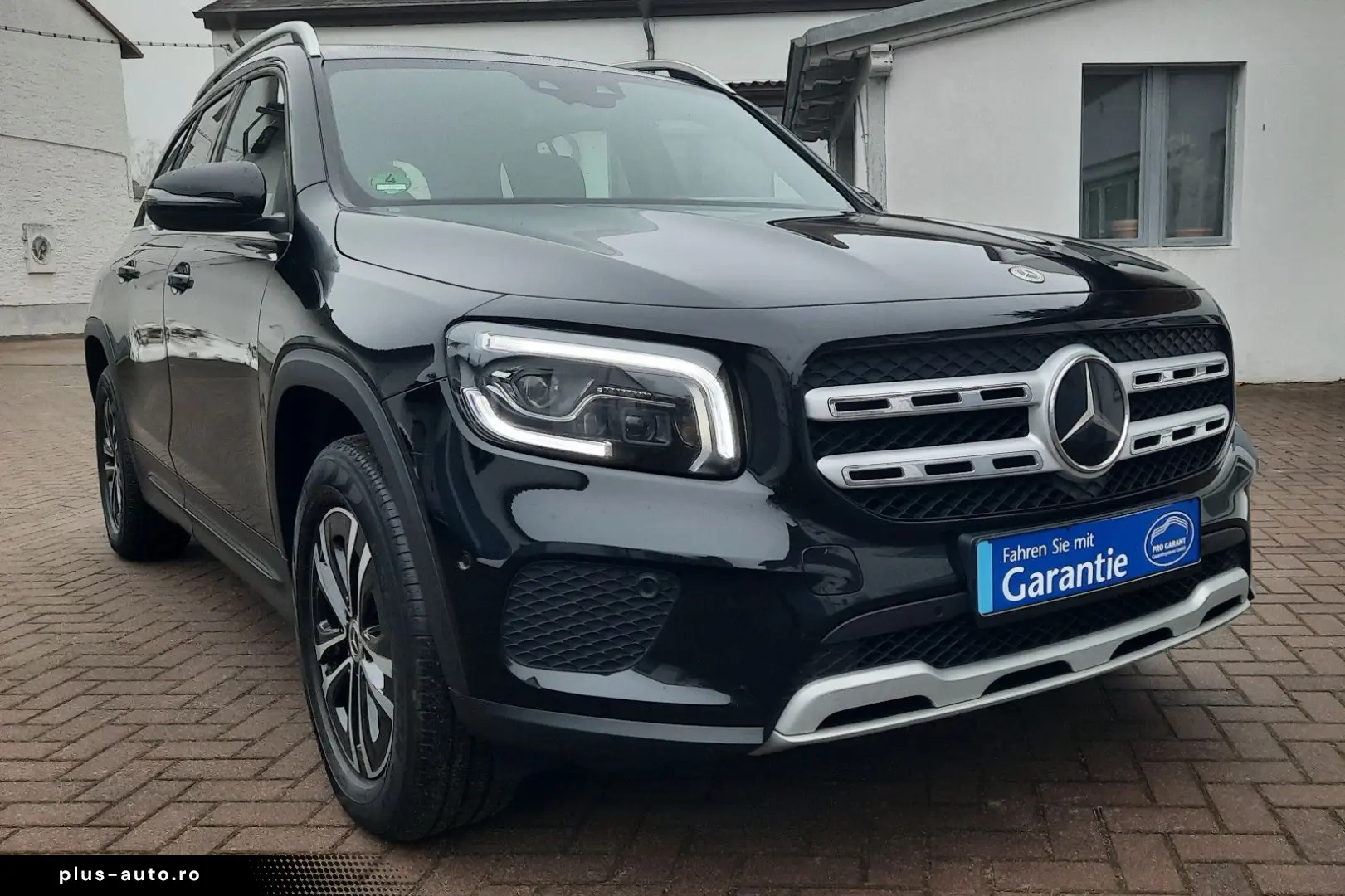 MERCEDES-BENZ GLB 200  7 locuri Distronic Camera