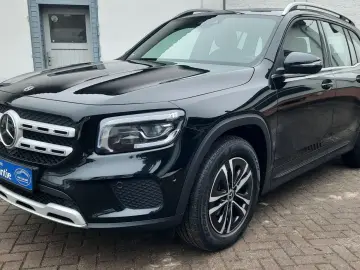 MERCEDES-BENZ GLB 200  7 locuri Distronic Camera