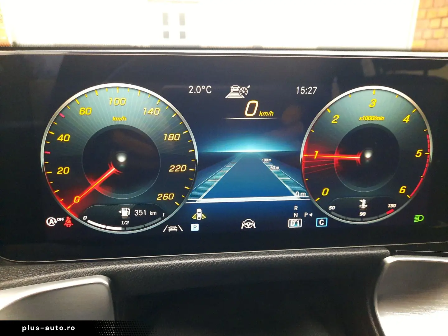 MERCEDES-BENZ GLB 200  7 locuri Distronic Camera