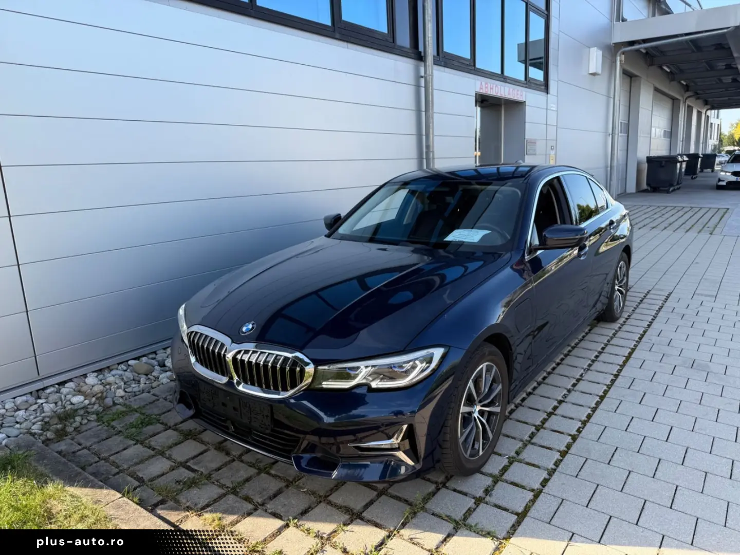 BMW 330e xDrive Luxury Leder Laser Head-UP AHK