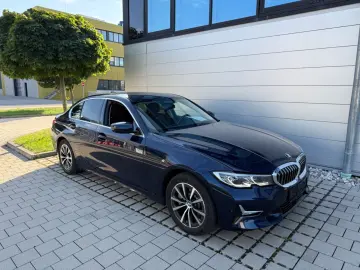 BMW 330e xDrive Luxury Leder Laser Head-UP AHK