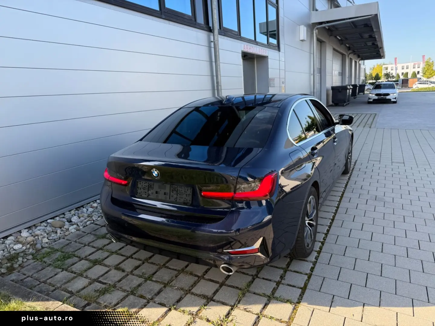 BMW 330e xDrive Luxury Leder Laser Head-UP AHK