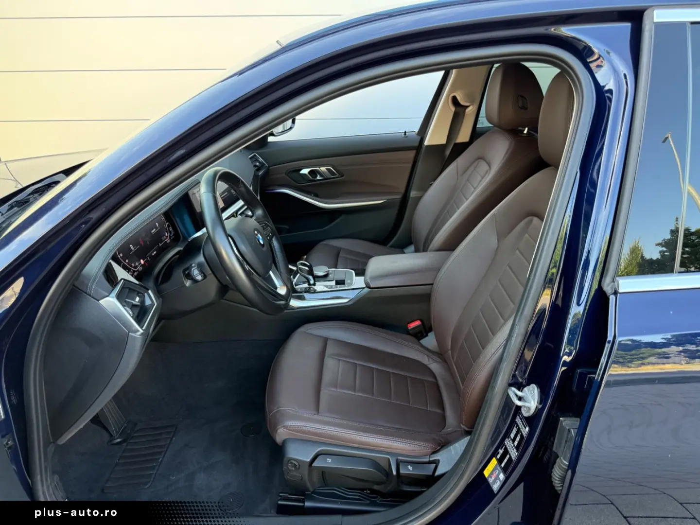 BMW 330e xDrive Luxury Leder Laser Head-UP AHK