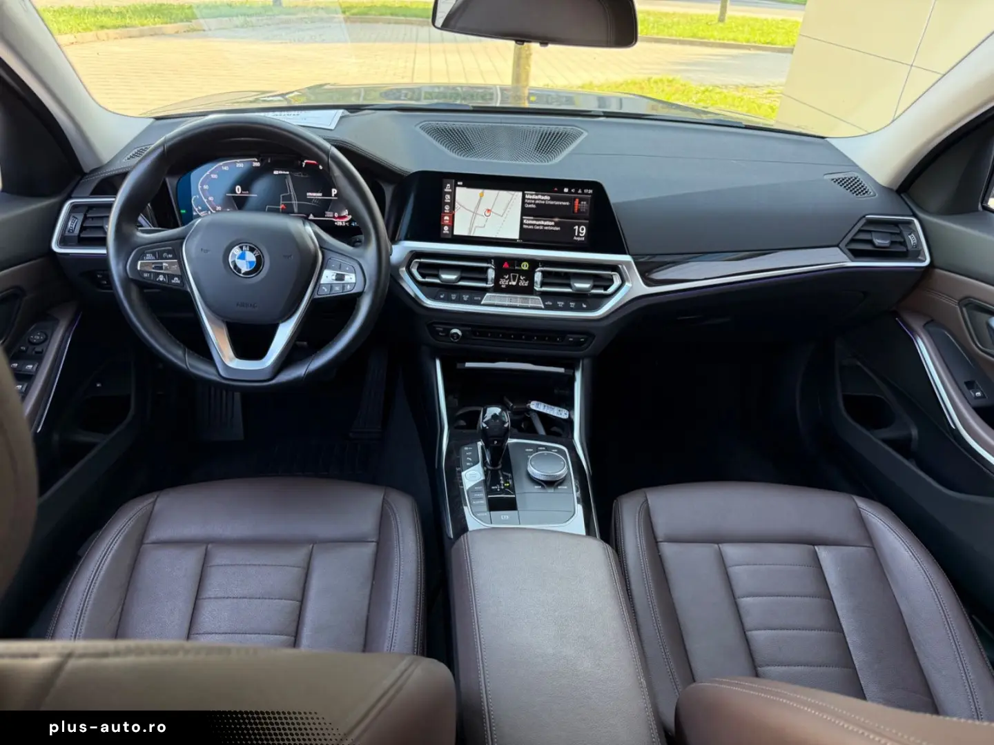 BMW 330e xDrive Luxury Leder Laser Head-UP AHK