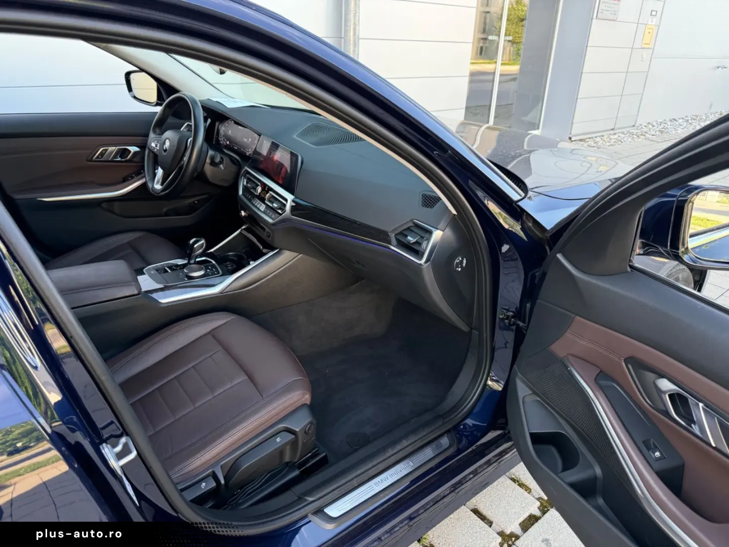 BMW 330e xDrive Luxury Leder Laser Head-UP AHK