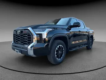 TOYOTA Tundra Crew Max SR 4x4