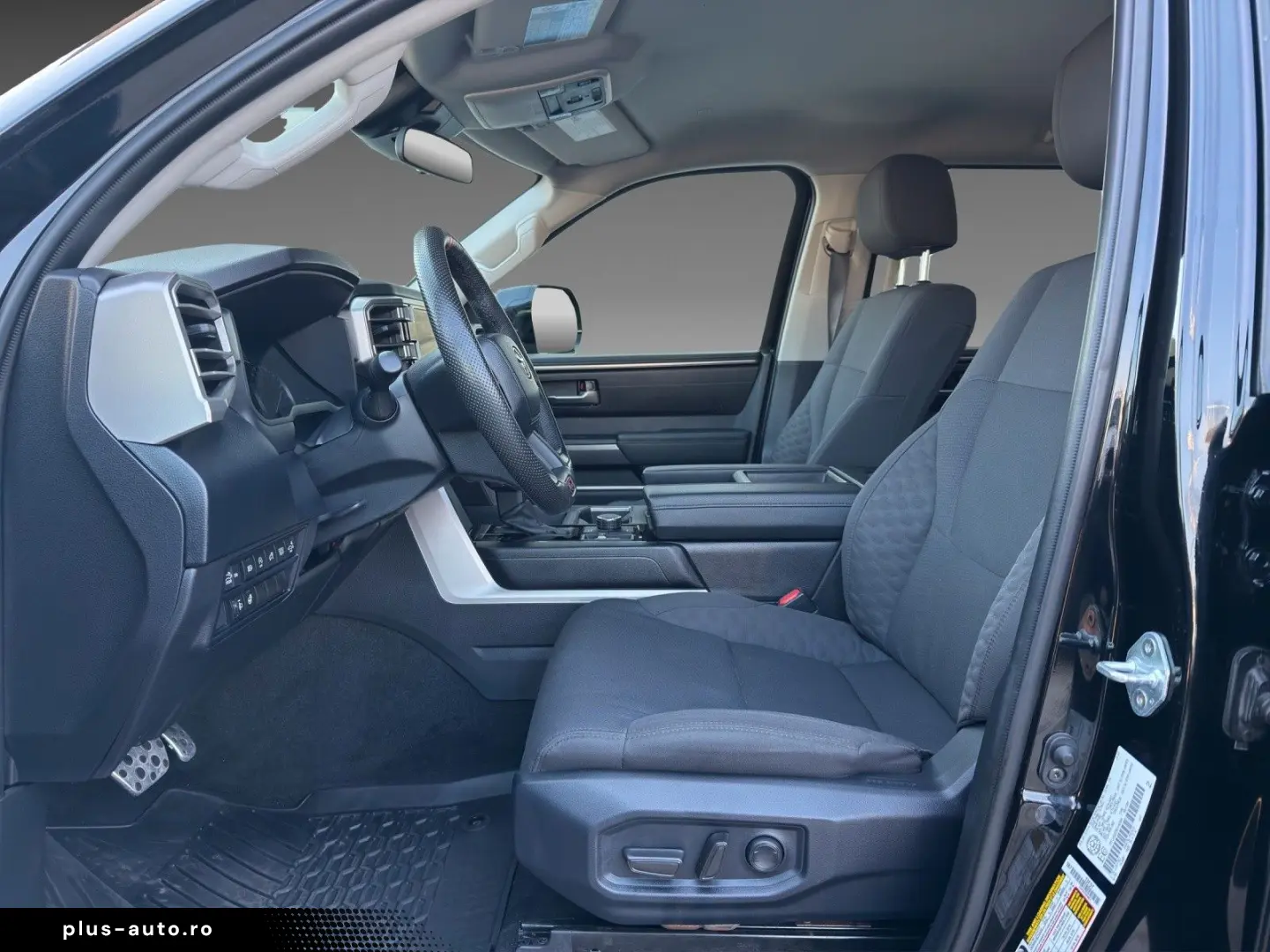 TOYOTA Tundra Crew Max SR 4x4