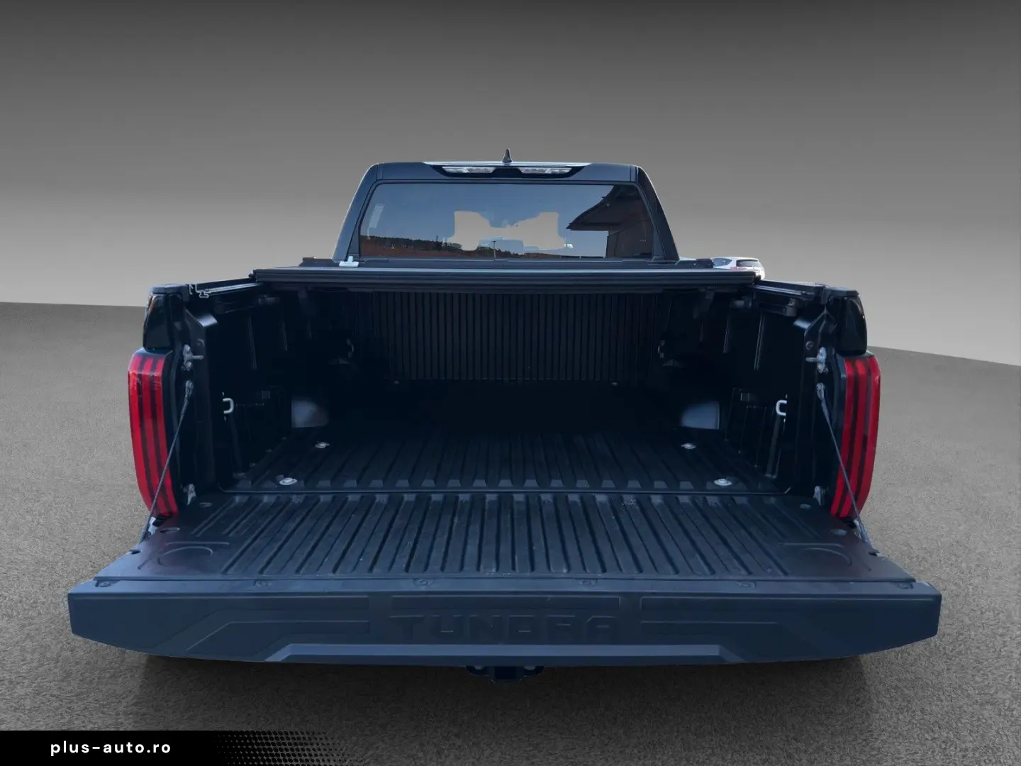 TOYOTA Tundra Crew Max SR 4x4