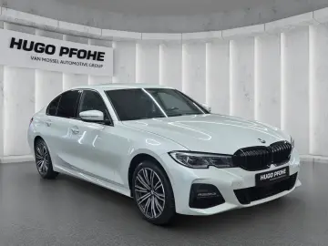 BMW 330e xDrive M Sport