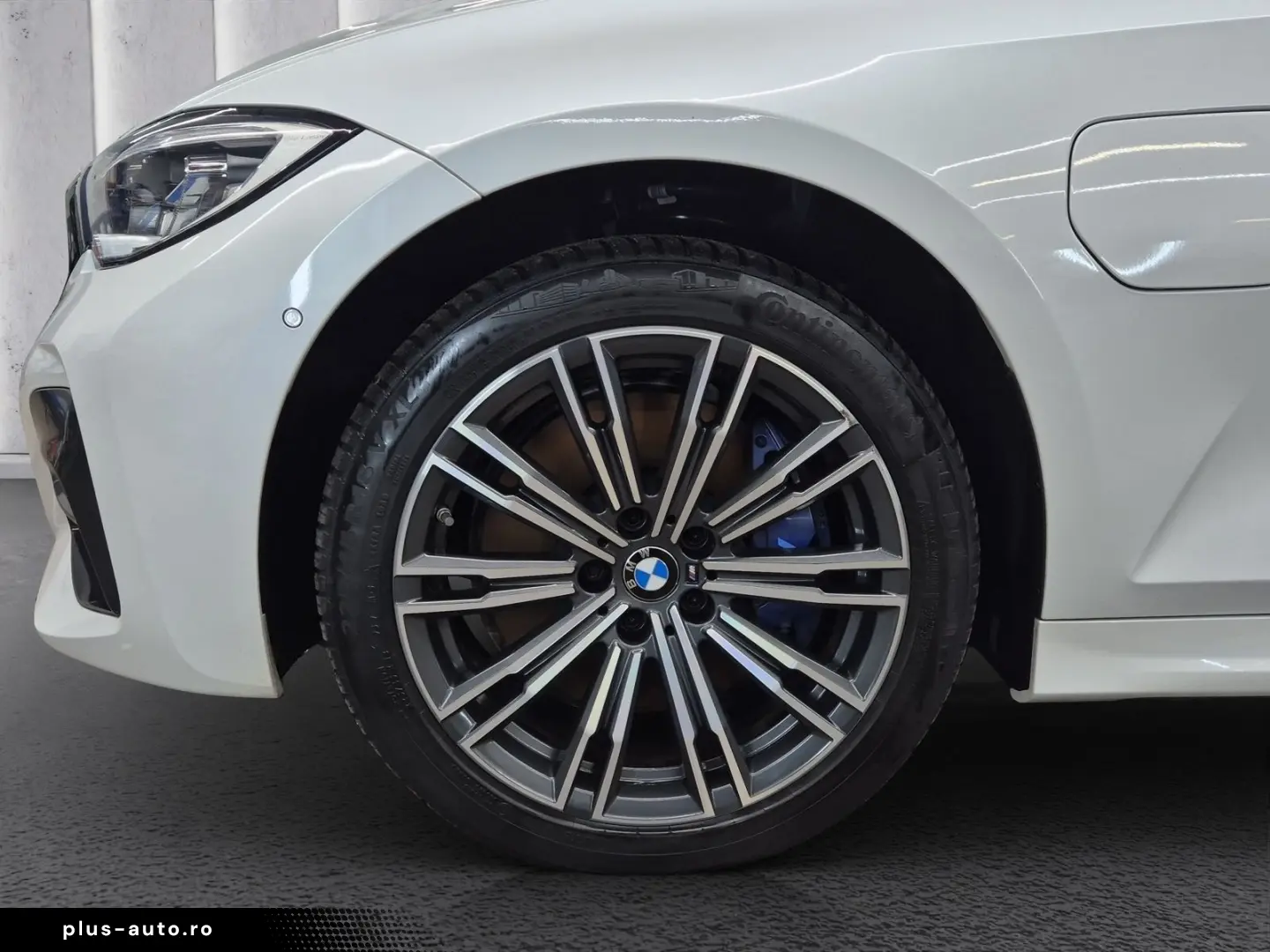 BMW 330e xDrive M Sport