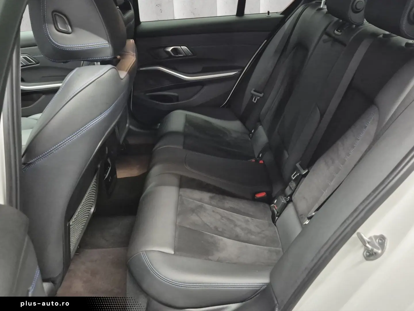 BMW 330e xDrive M Sport