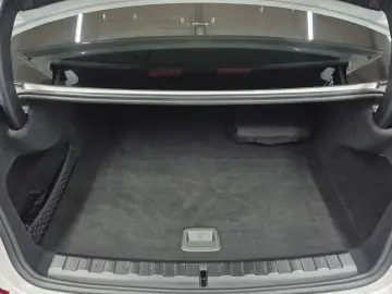 BMW 330e xDrive M Sport