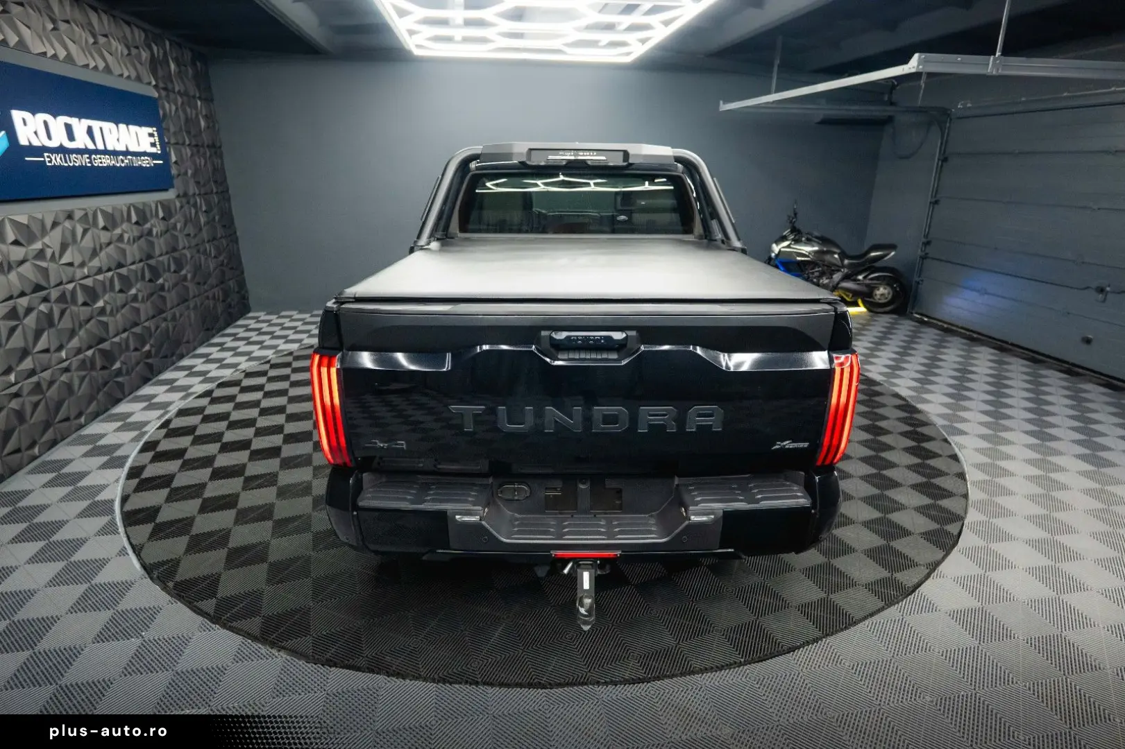 TOYOTA Tundra 3.4L V6 4x4 TRD PRO Style  LED ACC