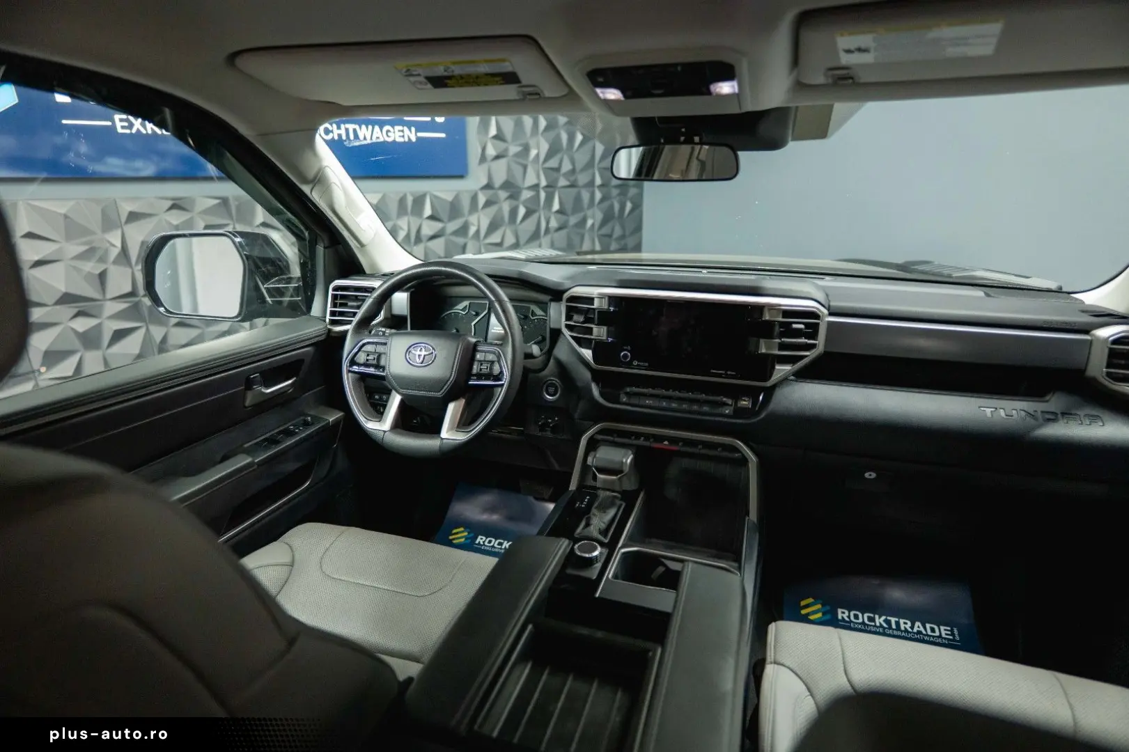 TOYOTA Tundra 3.4L V6 4x4 TRD PRO Style  LED ACC