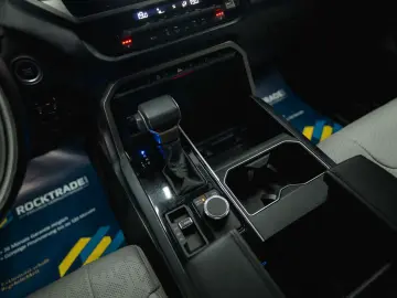 TOYOTA Tundra 3.4L V6 4x4 TRD PRO Style  LED ACC