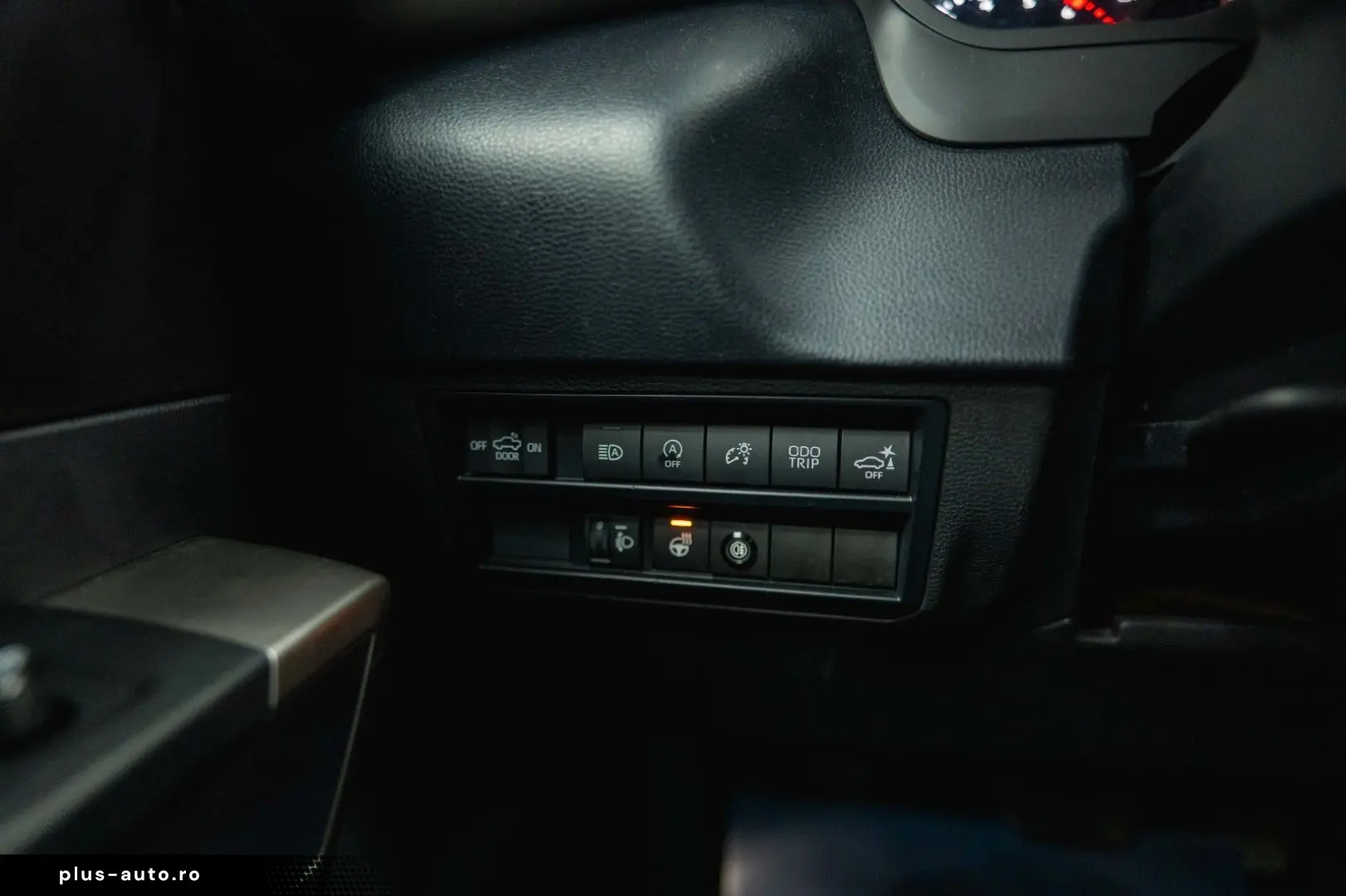 TOYOTA Tundra 3.4L V6 4x4 TRD PRO Style  LED ACC