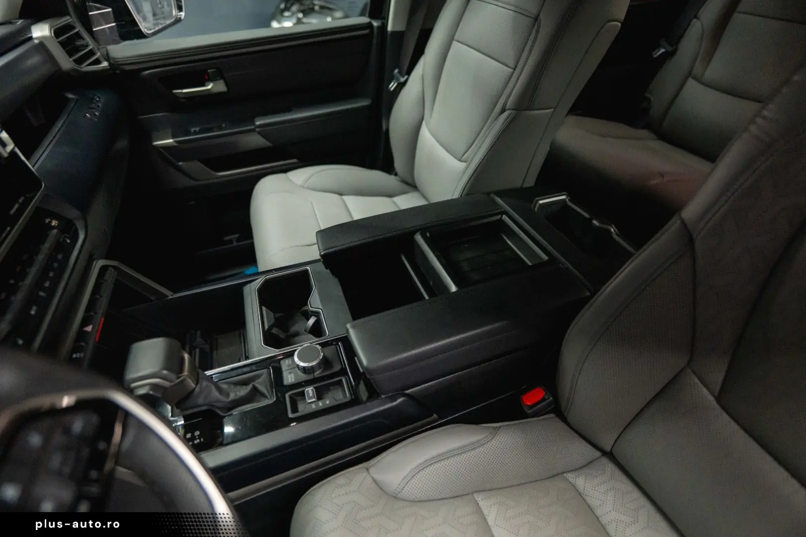 TOYOTA Tundra 3.4L V6 4x4 TRD PRO Style  LED ACC