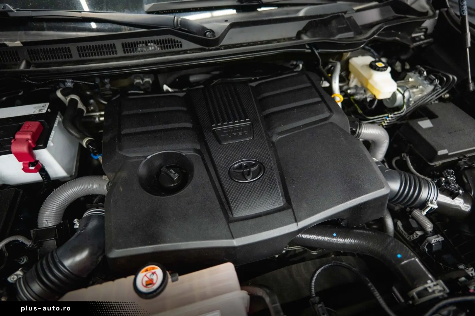 TOYOTA Tundra 3.4L V6 4x4 TRD PRO Style  LED ACC