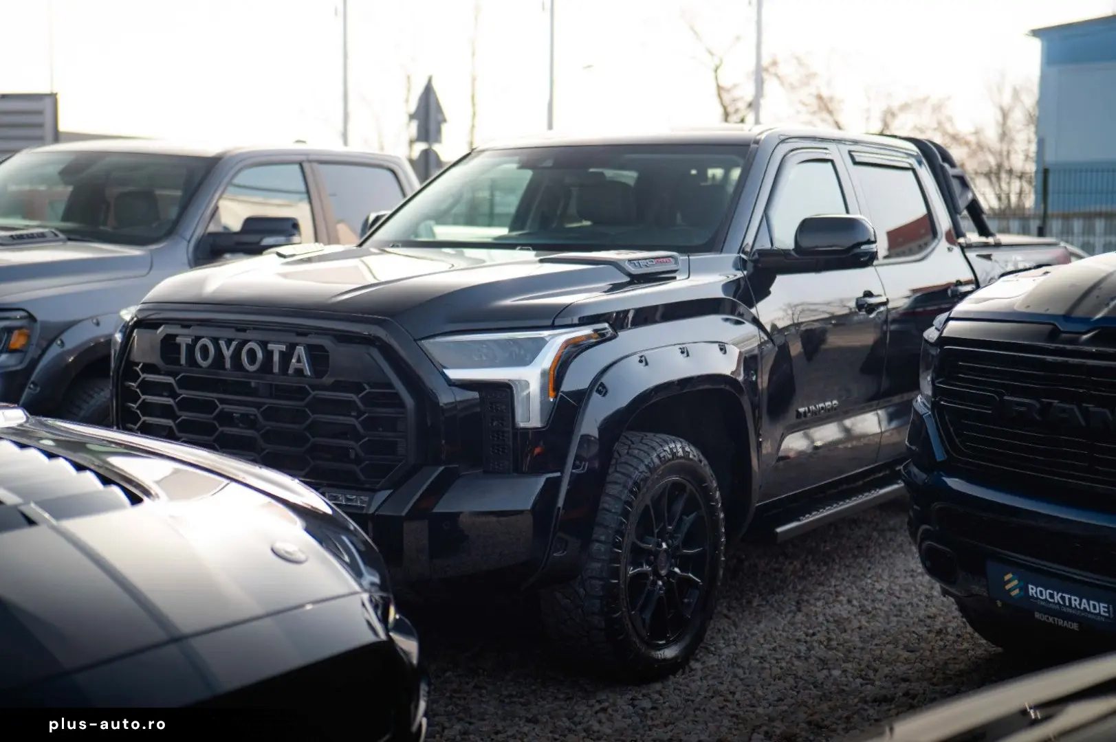 TOYOTA Tundra 3.4L V6 4x4 TRD PRO Style  LED ACC