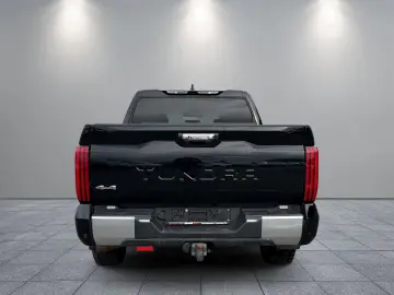 TOYOTA Tundra 3.4 iForceMax V6 Hybrid Crew Max Limited