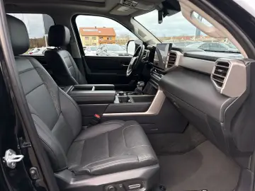 TOYOTA Tundra 3.4 iForceMax V6 Hybrid Crew Max Limited