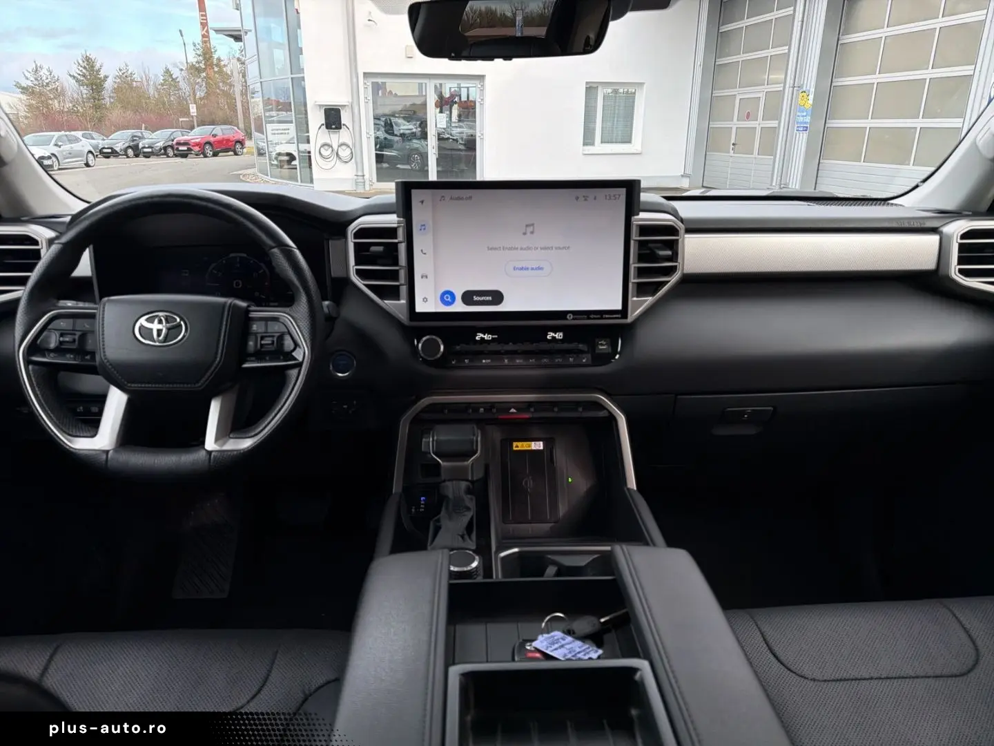 TOYOTA Tundra 3.4 iForceMax V6 Hybrid Crew Max Limited