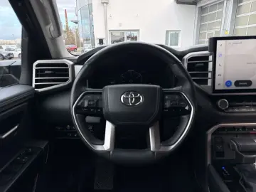 TOYOTA Tundra 3.4 iForceMax V6 Hybrid Crew Max Limited