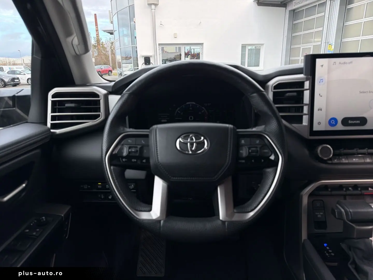 TOYOTA Tundra 3.4 iForceMax V6 Hybrid Crew Max Limited