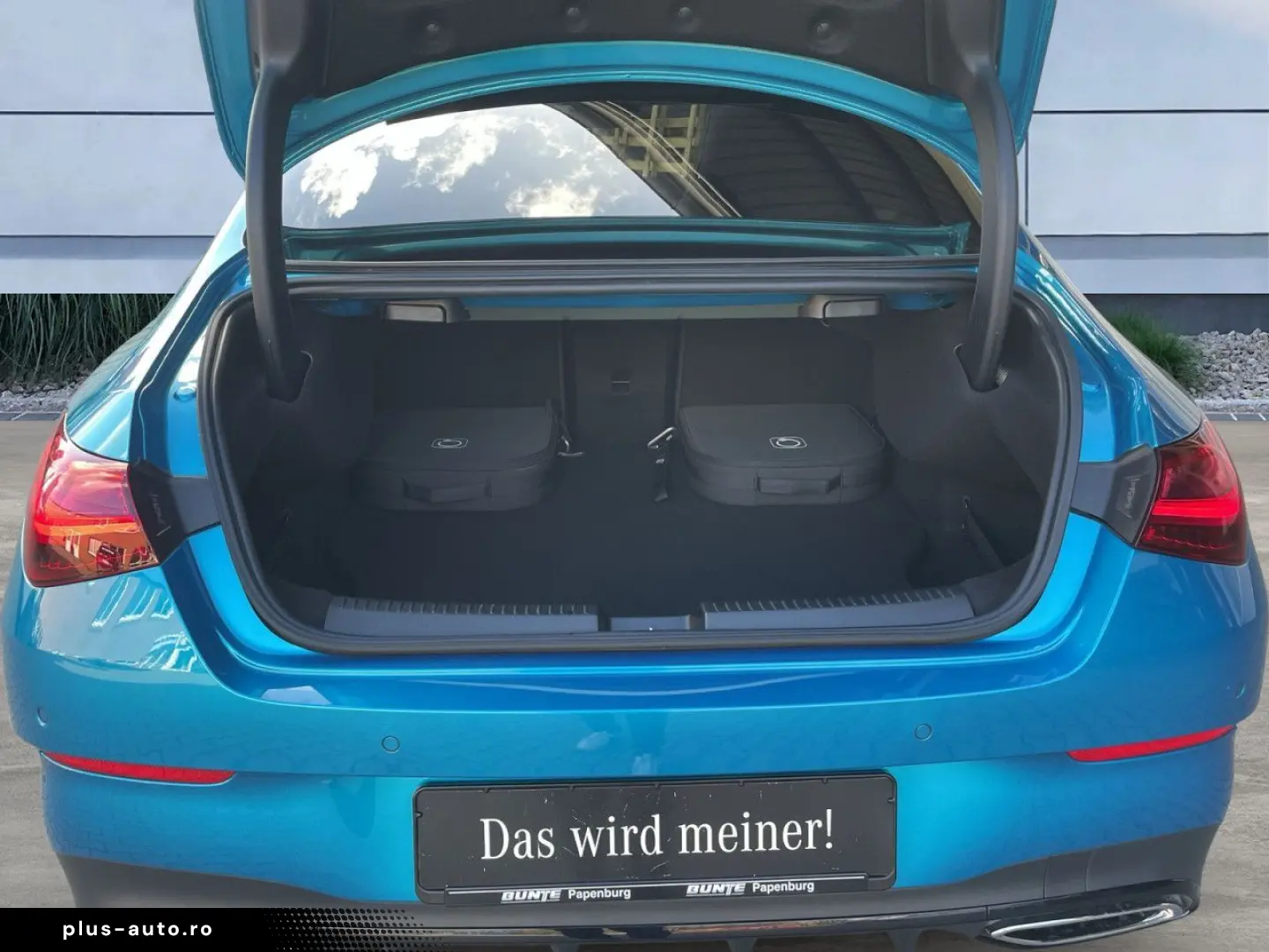 MERCEDES-BENZ CLA 250 e AMG PREMIUM PLUS 19  NIGHT BURM PANO