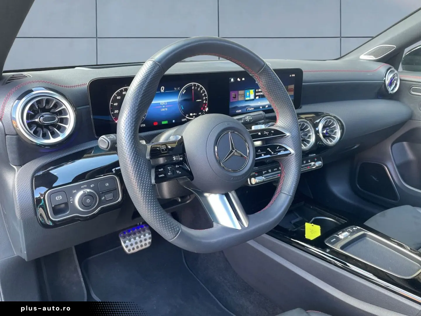 MERCEDES-BENZ CLA 250 e AMG PREMIUM PLUS 19  NIGHT BURM PANO