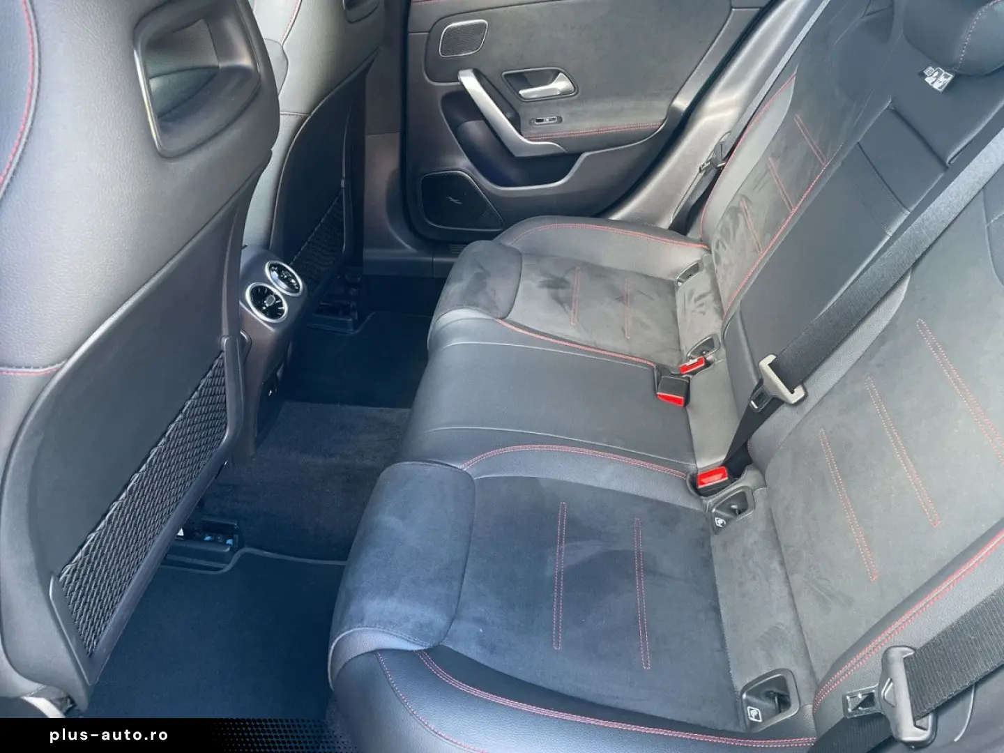 MERCEDES-BENZ CLA 250 e AMG PREMIUM PLUS 19  NIGHT BURM PANO