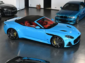 ASTON MARTIN DBS Volante   Elwood Blue-Vivid Red   Titan-AGA