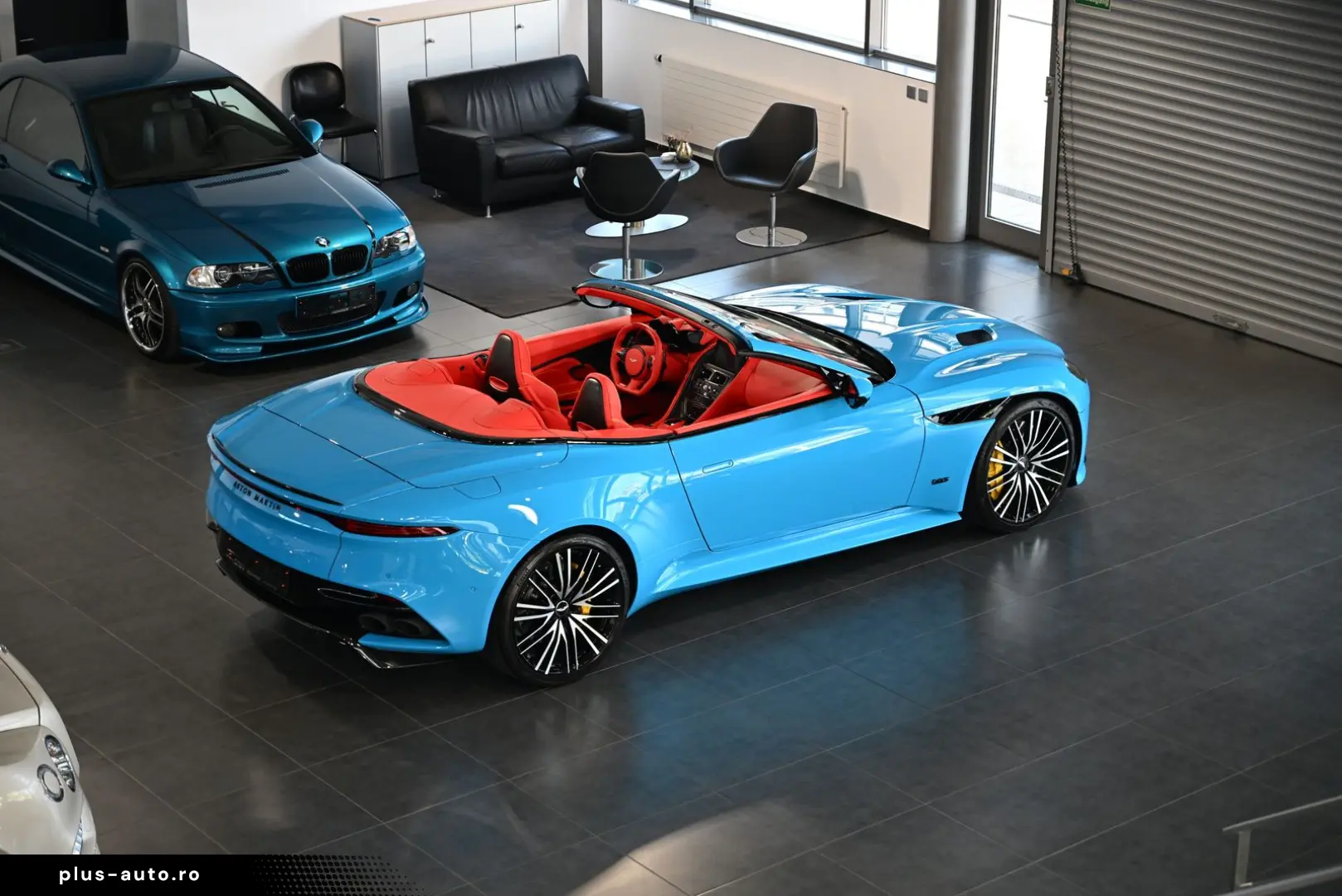 ASTON MARTIN DBS Volante   Elwood Blue-Vivid Red   Titan-AGA