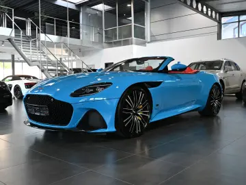 ASTON MARTIN DBS Volante   Elwood Blue-Vivid Red   Titan-AGA