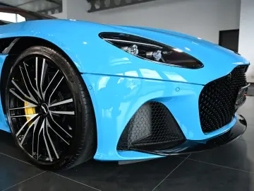 ASTON MARTIN DBS Volante   Elwood Blue-Vivid Red   Titan-AGA